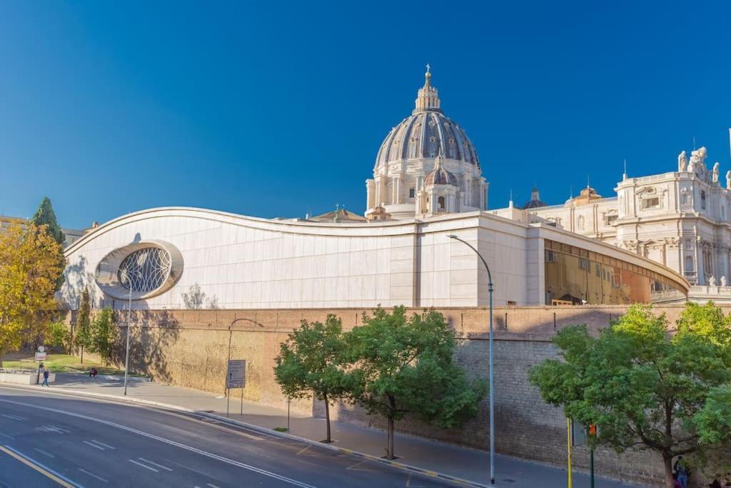 St Peters Dome Breathtaking Views Apartment โรม ภายนอก รูปภาพ