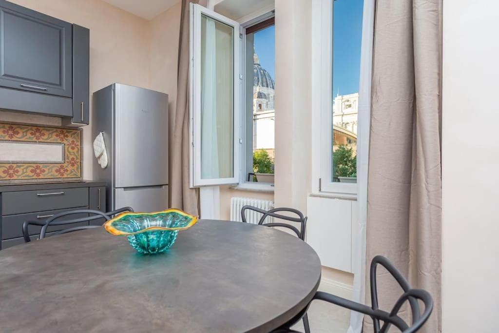 St Peters Dome Breathtaking Views Apartment โรม ภายนอก รูปภาพ